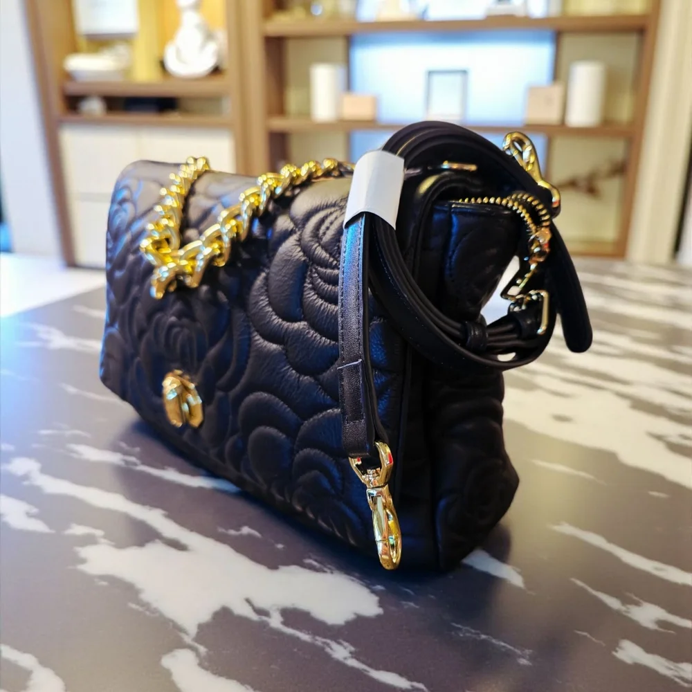 SALE!! Anna Paola Genuine Leather Black Rose Handbag - Picture 5 of 10